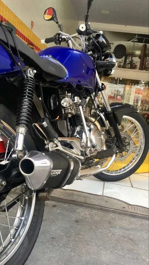 Motos preparadas na oficina